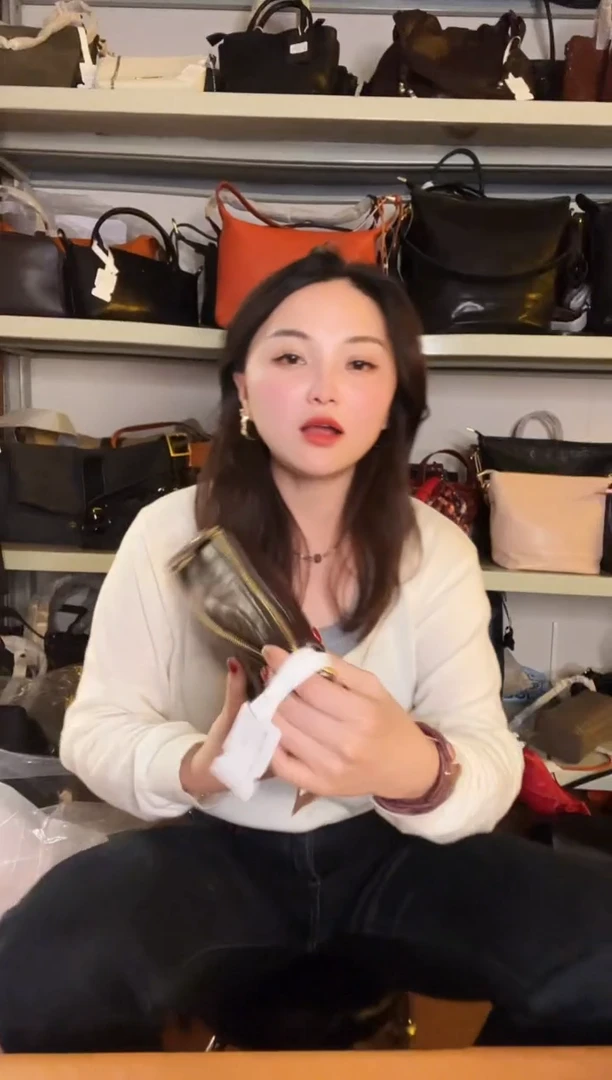 牛皮（革）高端订制时尚百搭女士手提斜跨包