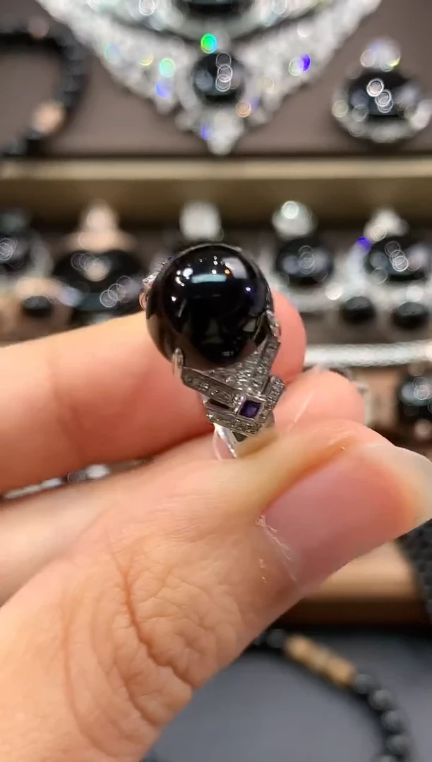 18K金镶嵌戒指翡翠C97