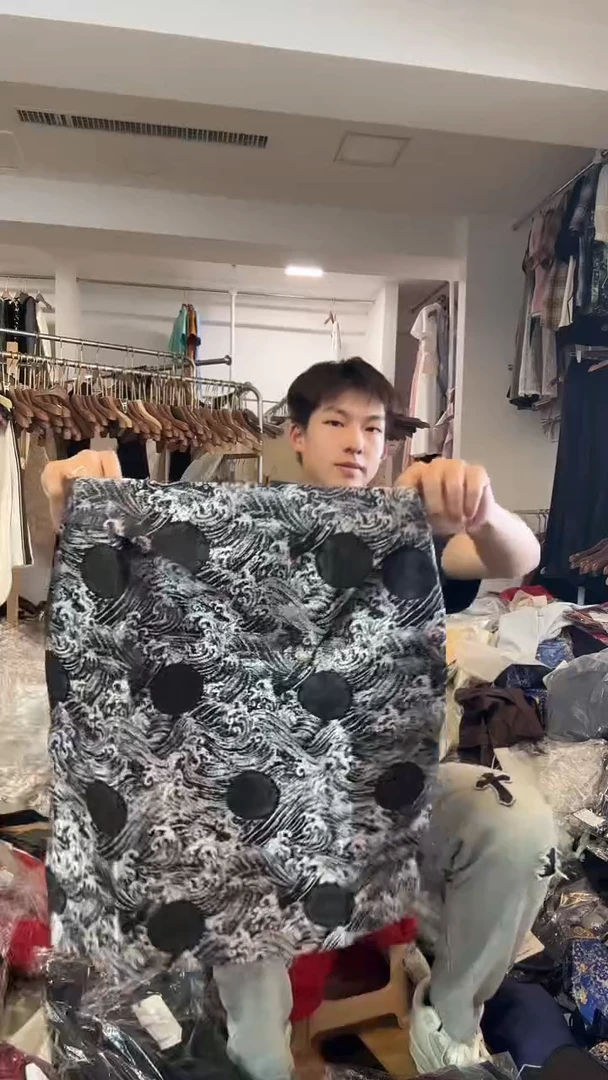 裙子    3x     145斤以里