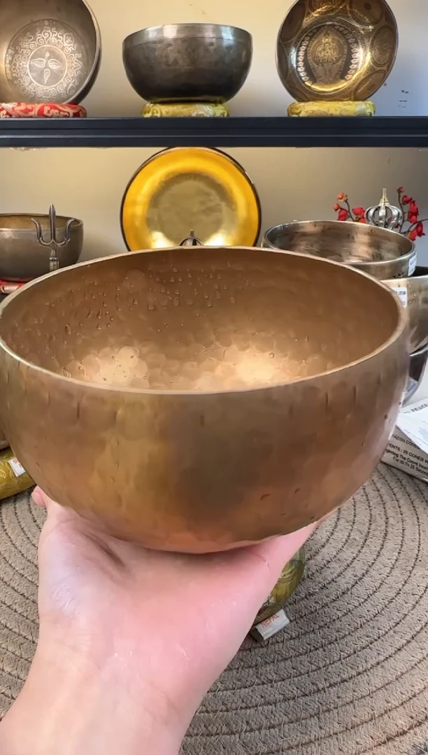 【闪购商品】龙鳞 颂钵 送【配件