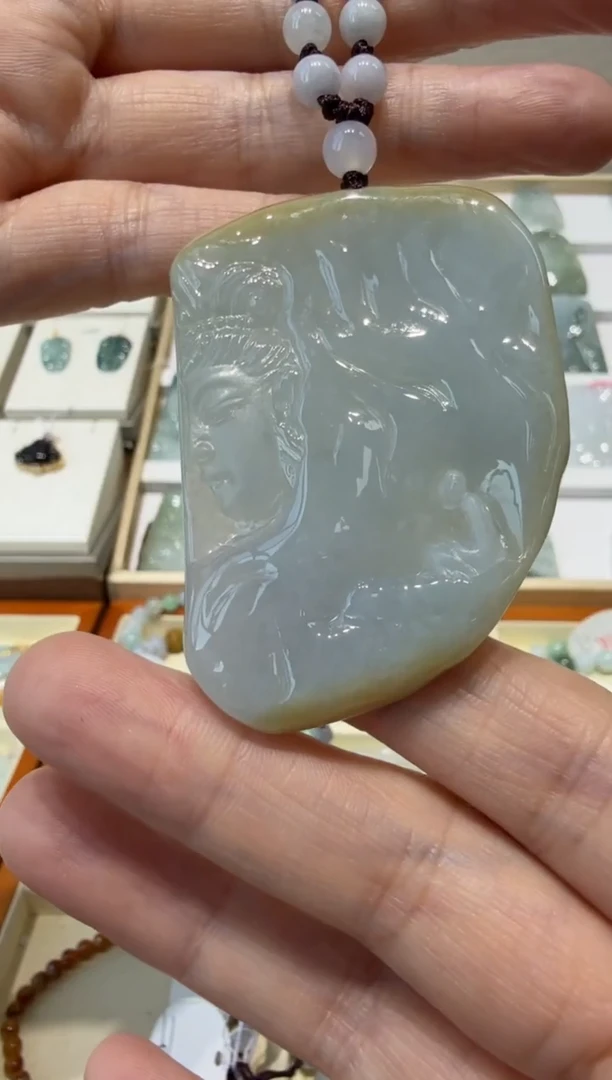未镶嵌挂件翡翠A货翡翠多样性孤品国雕谢林工