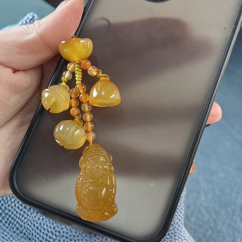天然玉髓玛瑙黄财神手机链包挂