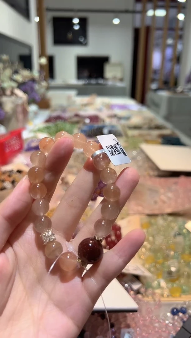 水晶手串未镶嵌手串