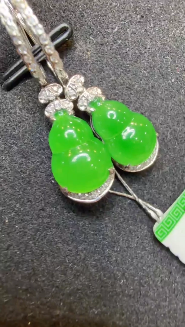 18K金镶嵌翡翠耳饰多样性团购发一件