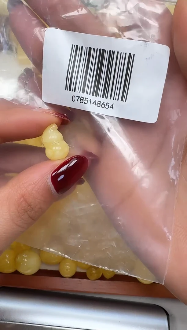 裸石琥珀未镶嵌如图