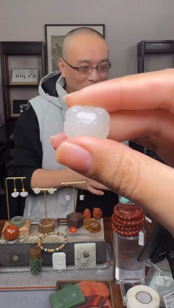 【闪购商品】和田玉挂件未镶嵌0044微瑕