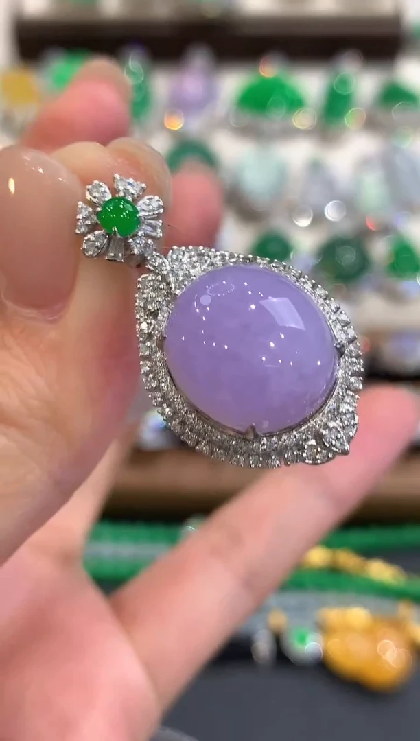 吊坠(不含链)18K金镶嵌翡翠q55紫货有色差