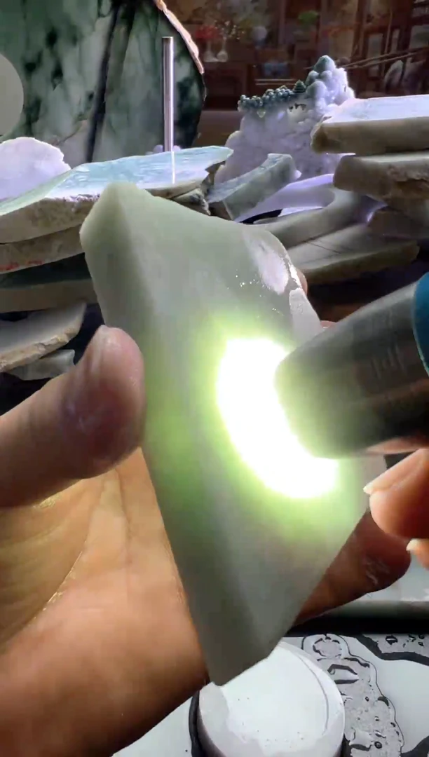 未镶嵌挂件翡翠天然缅甸翡翠A货