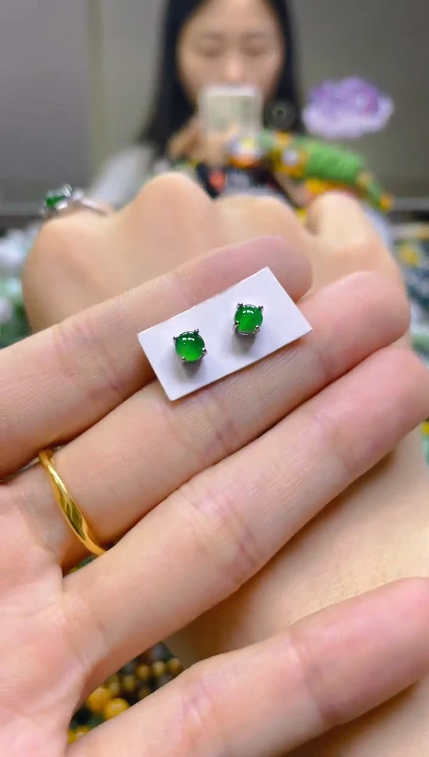 翡翠未镶嵌颈饰/F/翡翠A货，一件也是批发价