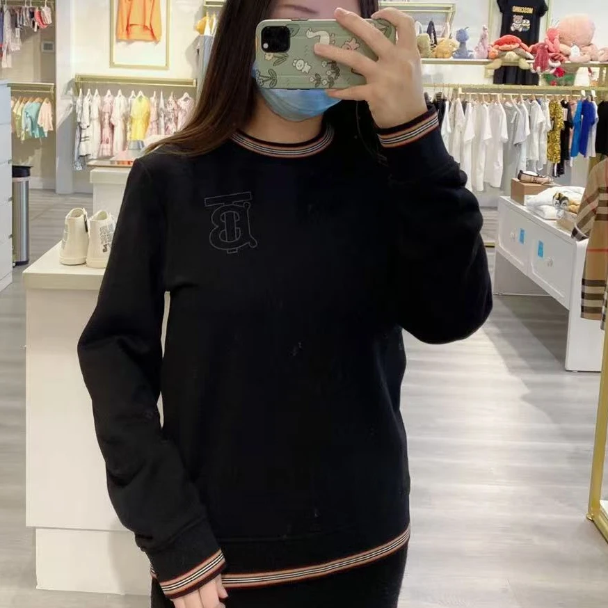 未使用 BURBERRY/博柏利 长袖黑色经典卫衣