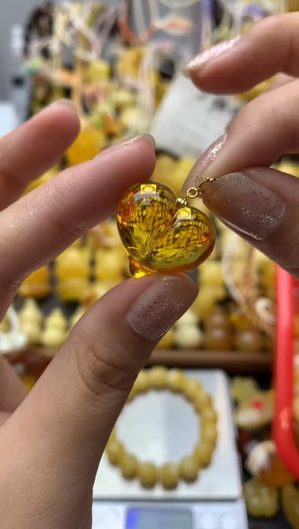 18K金镶嵌琥珀珠宝奇石073琥珀蜜蜡微瑕品