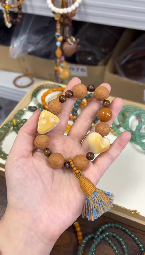 凤眼菩提手串奶酪爱心风眼菩提手串[0207]