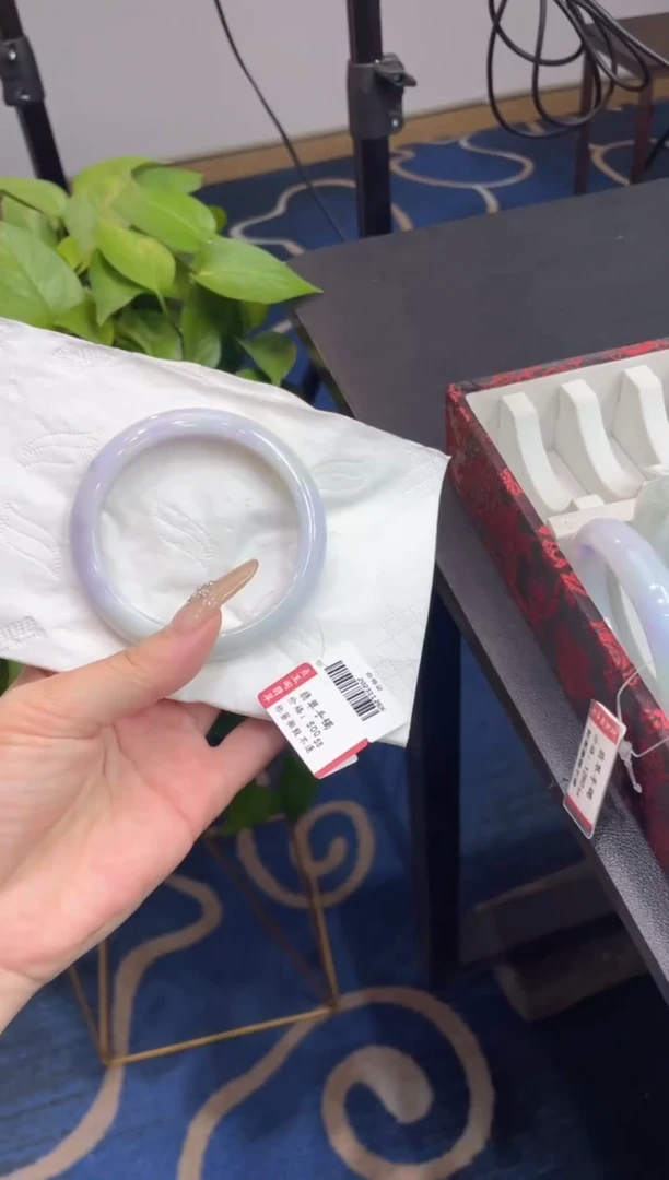 未镶嵌手镯翡翠000006972