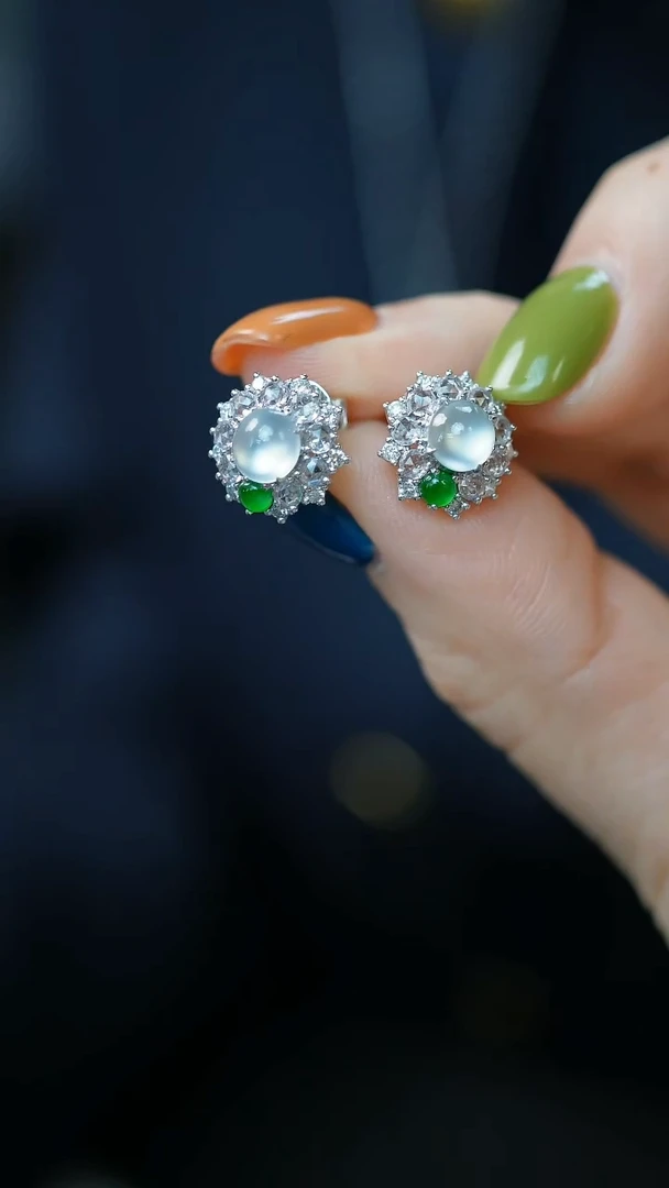 18K金镶嵌翡翠耳饰34-耳钉/姿/YJ