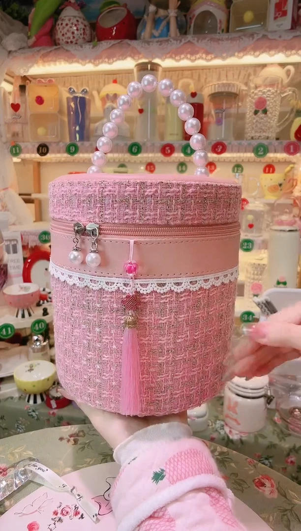 【闪购商品】摆件化妆包圆品质好，发货快，放心拍