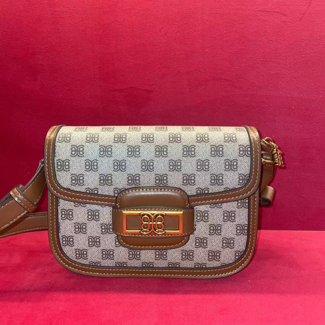 2025时尚百搭经典潮流单肩斜挎包