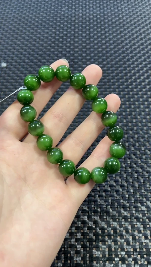 手串未镶嵌和田玉约11mm+ （多样性发一件）0632