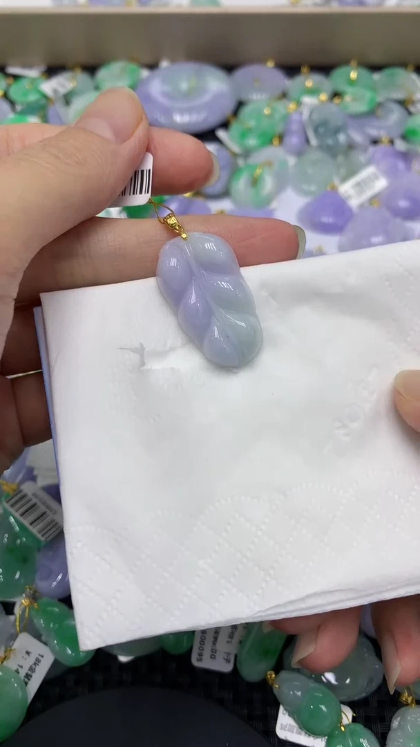 颈饰未镶嵌翡翠天然缅甸翡翠A货