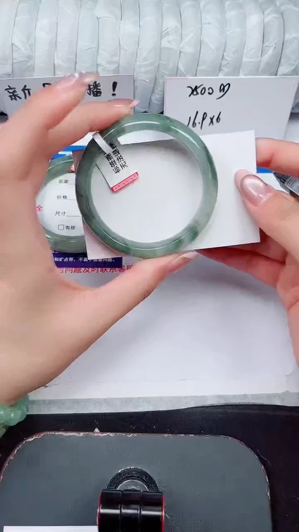 未镶嵌手镯石英质玉73-53/54