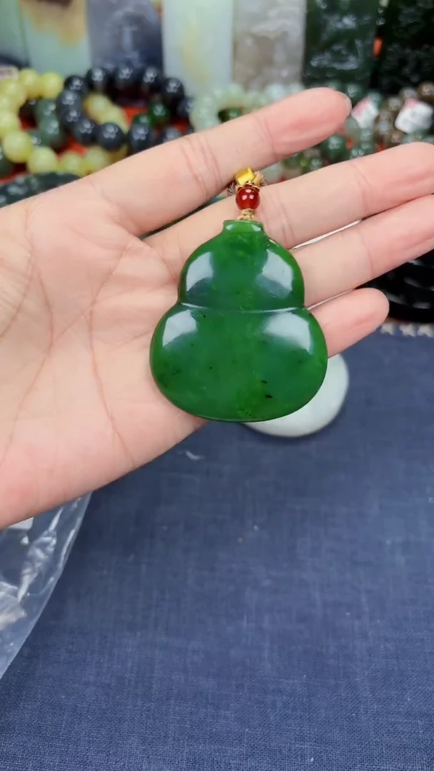 颈饰未镶嵌和田玉和田玉