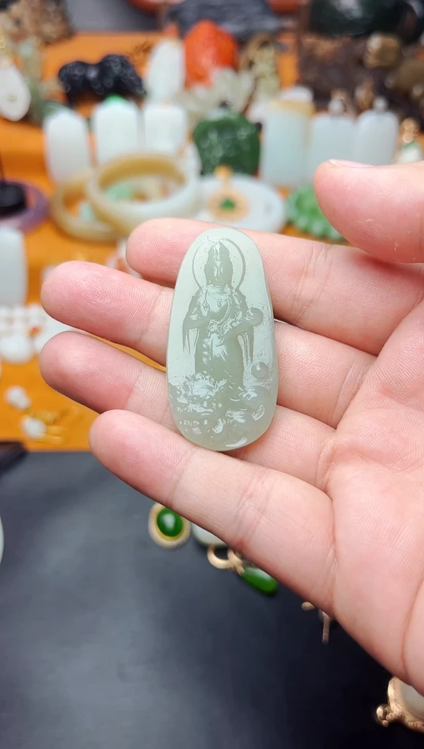 【闪购商品】和田玉颈饰未镶嵌观音01