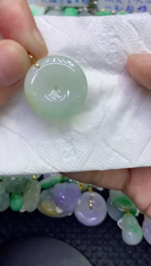 颈饰未镶嵌翡翠天然缅甸A货翡翠