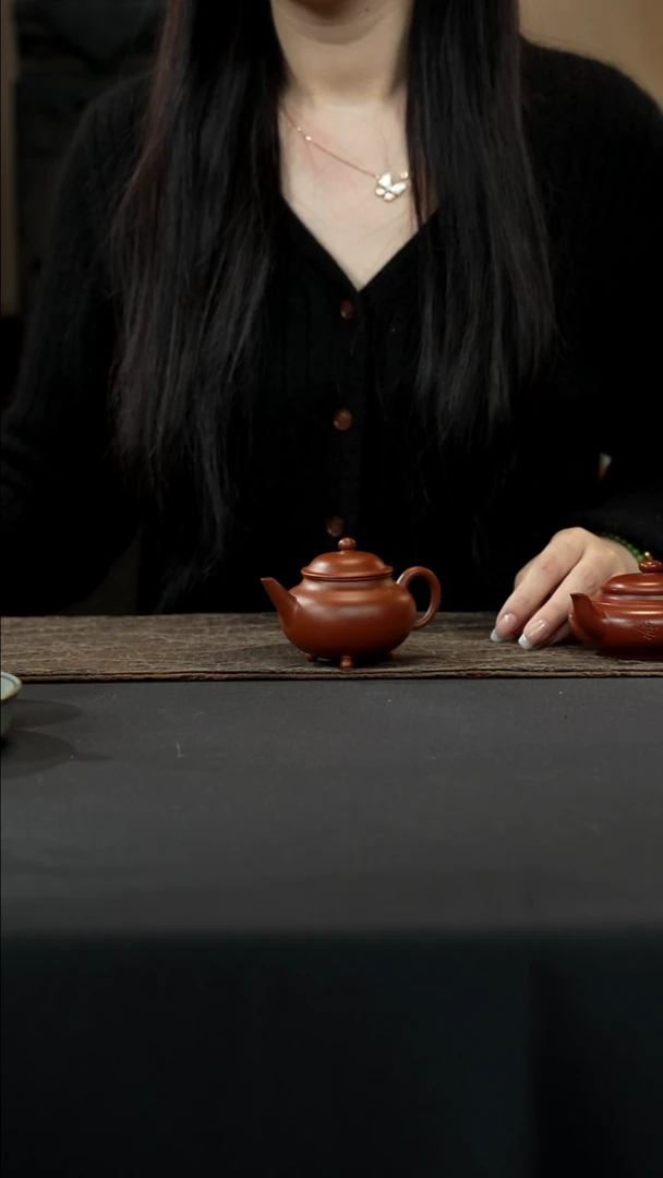 【闪购商品】紫砂茶壶三足水平朱泥120cc
