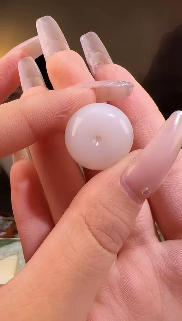 【闪购商品】和田玉颈饰未镶嵌扣p