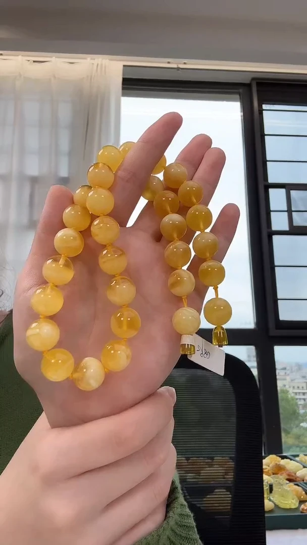 琥珀颈饰未镶嵌项链