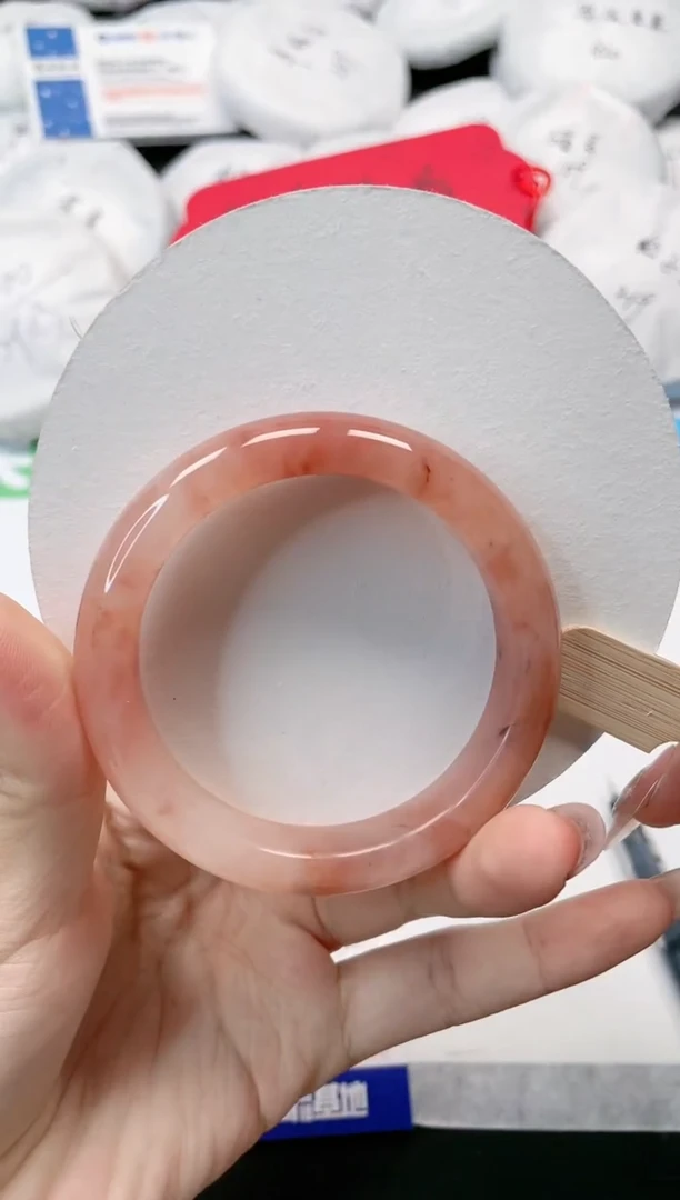 【闪购商品】石英质玉手镯未镶嵌185-53