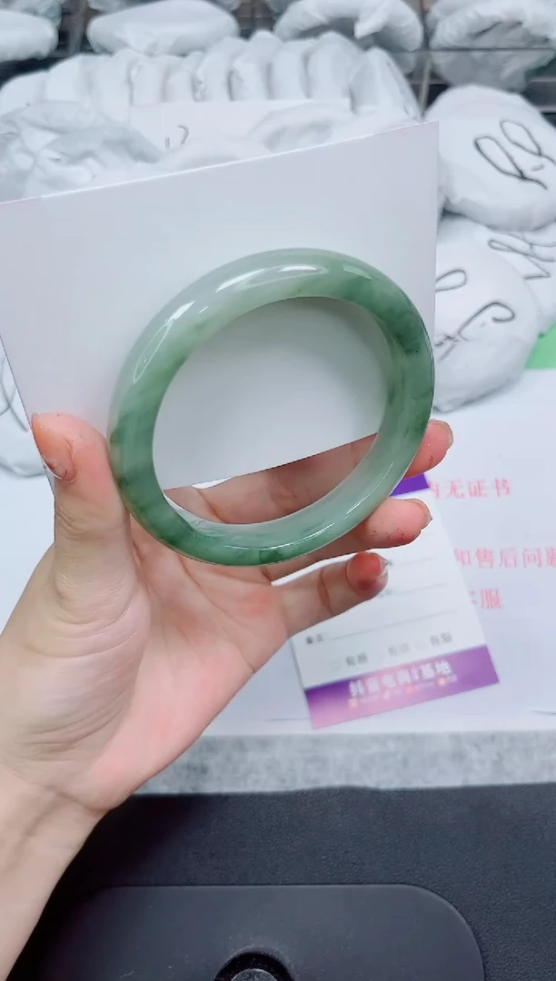 石英质玉手镯未镶嵌208-60