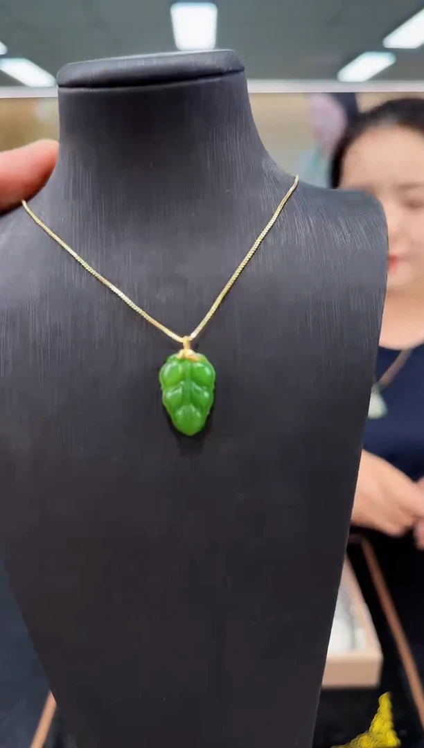 和田玉18K金镶嵌颈饰多样性发货 拍一发一