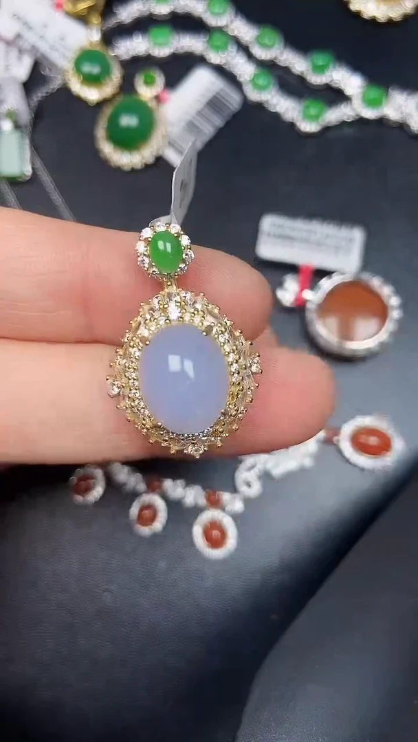 银S925镶嵌戒指翡翠3800