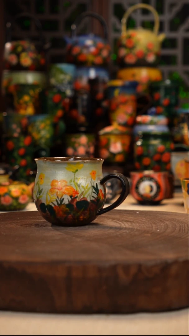 紫砂油画手绘釉下彩