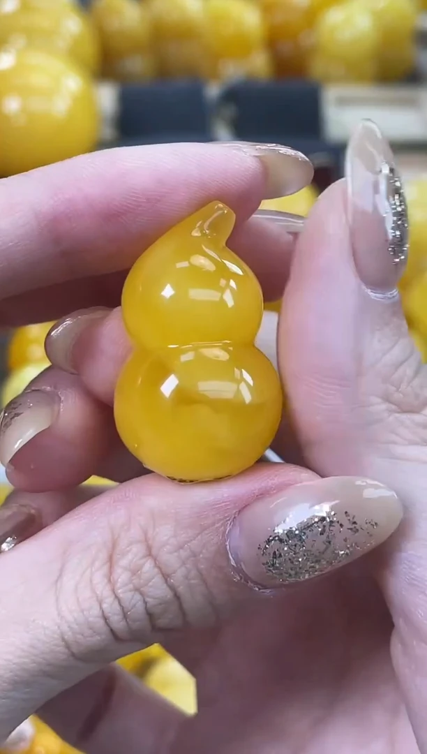 裸石琥珀未镶嵌J12