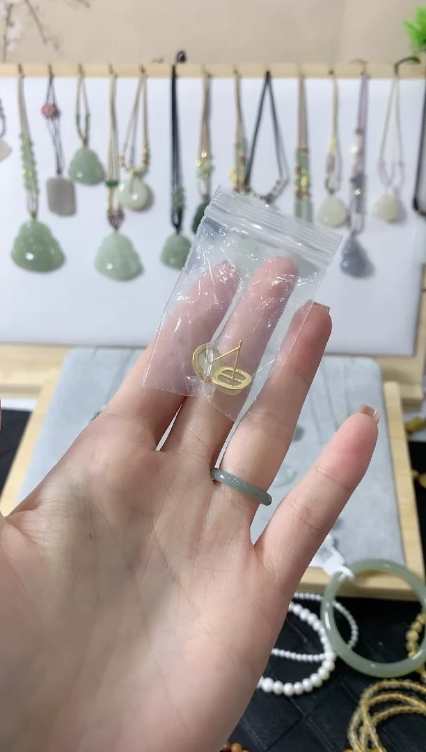 【闪购商品】和田玉耳饰银S925镶嵌耳钉4