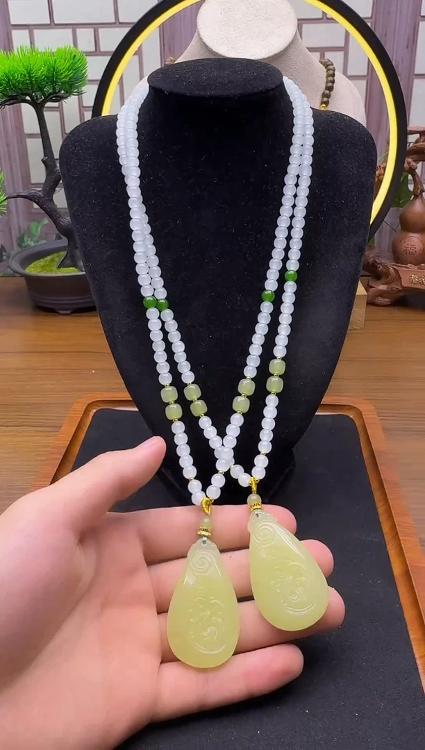 颈饰14K金镶嵌和田玉YC34