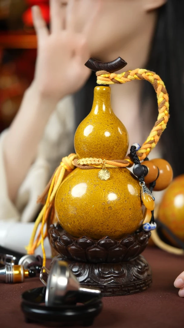 【闪购商品】394号400ml左右的非遗漆器酒葫芦