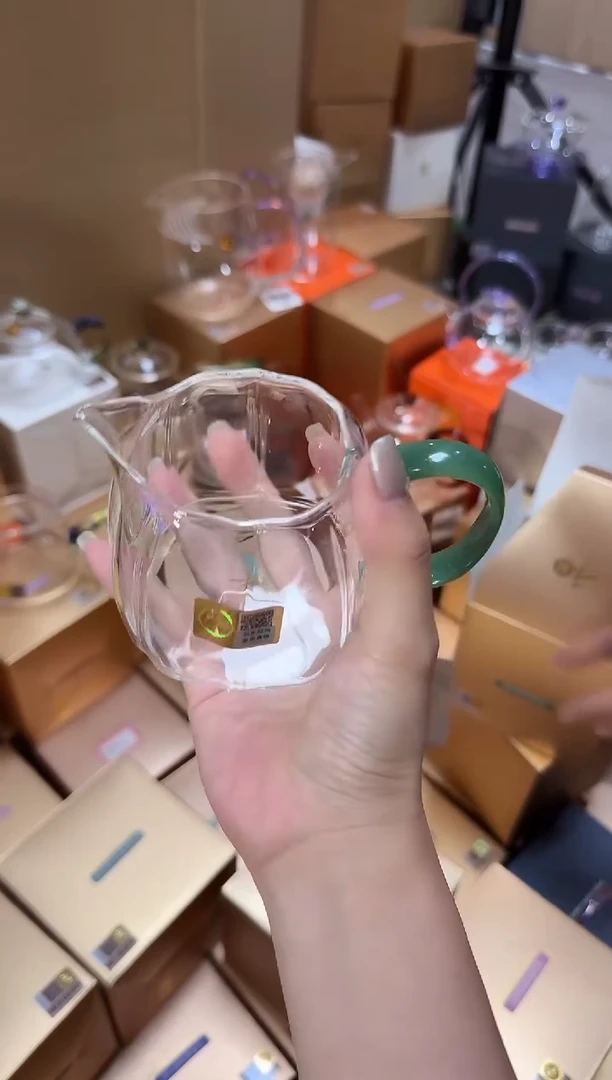 @@禾器晶彩倾妍浅翡翠玉