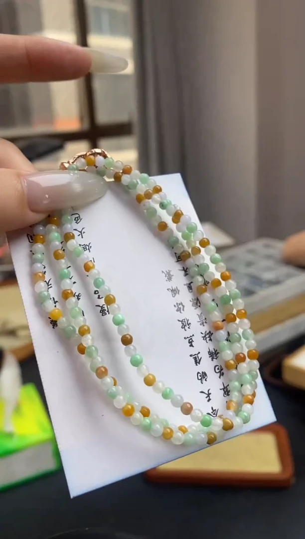 定制翡翠未镶嵌翡翠毛货~
