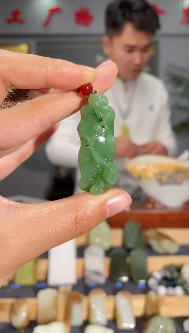 【闪购商品】和田玉颈饰未镶嵌拍一发一 多样性发货