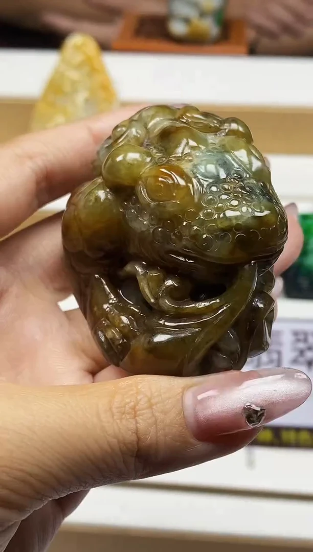 翡翠未镶嵌颈饰翡翠A货