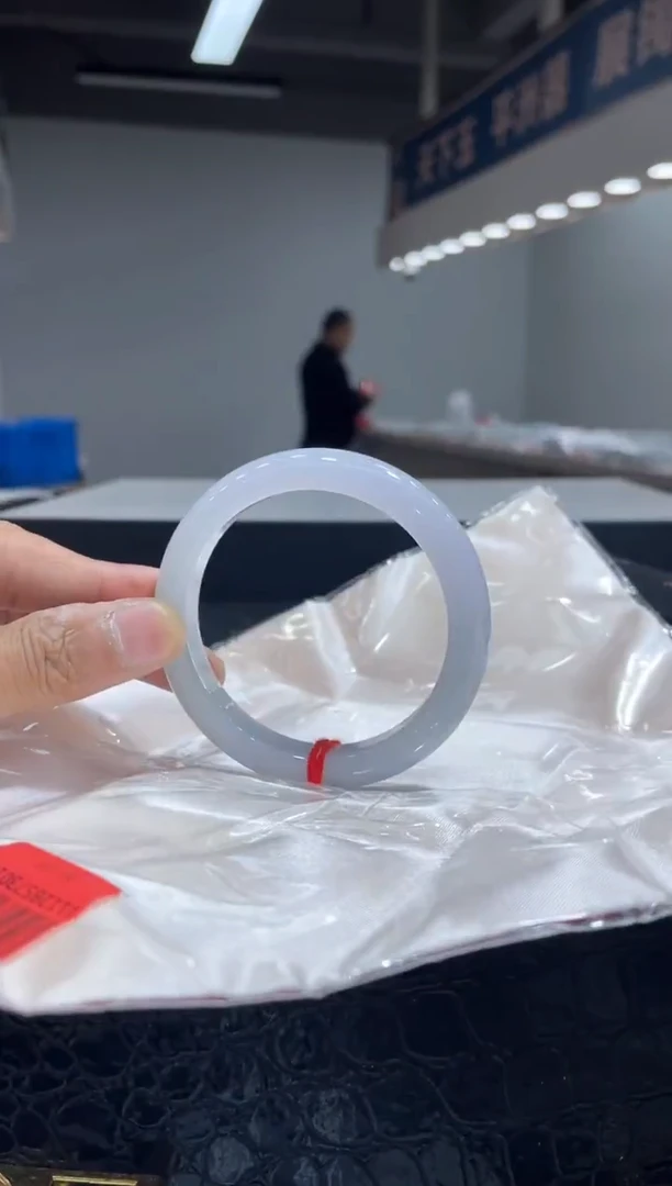 未镶嵌手镯翡翠9 5354