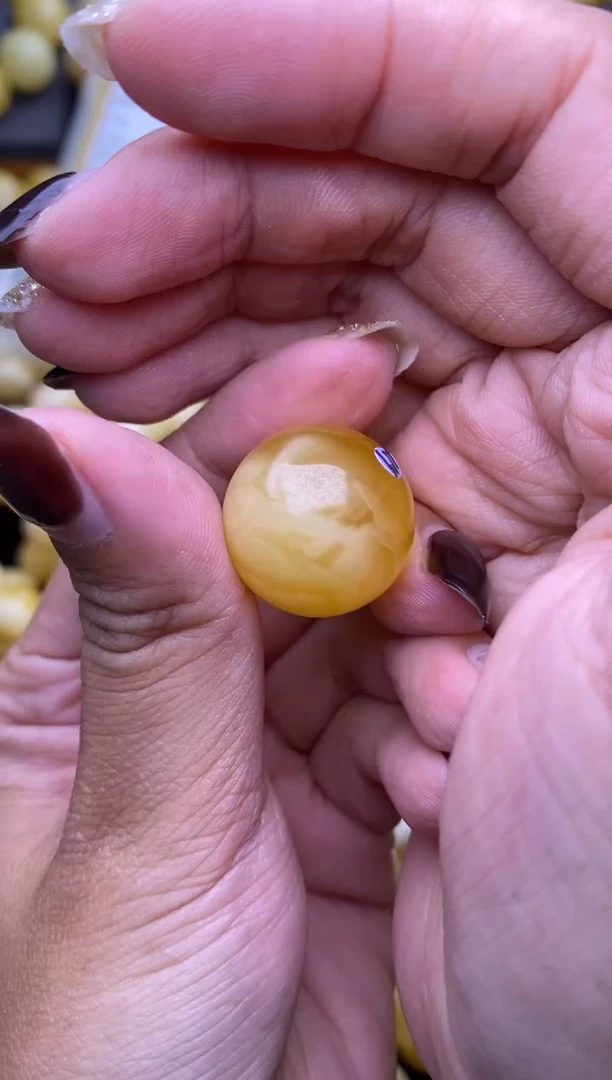 裸石琥珀未镶嵌大小姐珠宝117