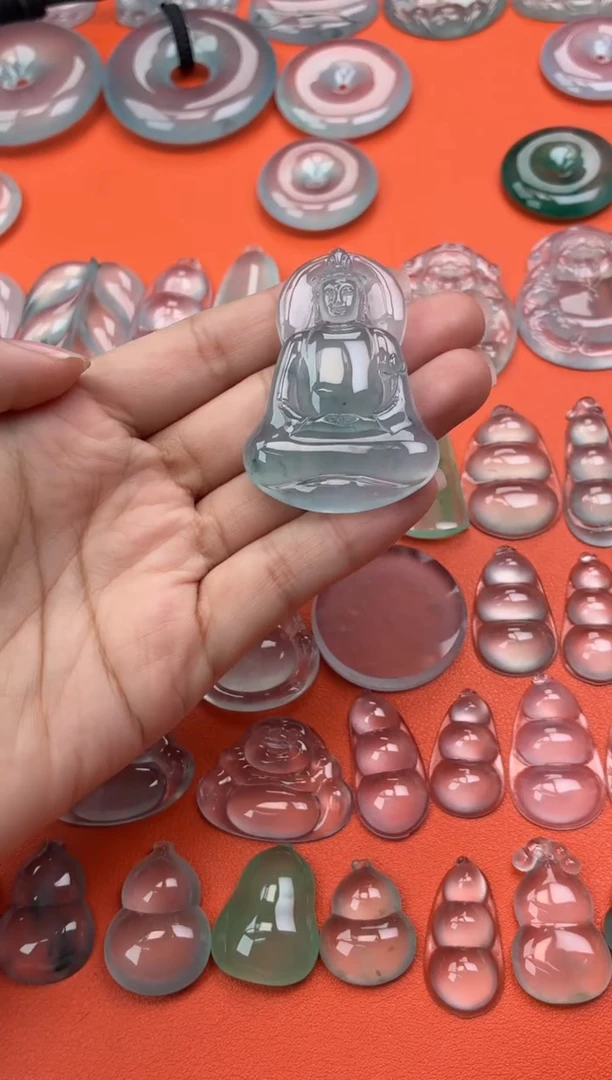 吊坠(不含链)未镶嵌翡翠31 素衣 51.1 36.1 5.3