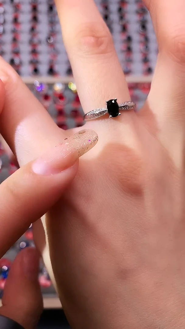 【闪购商品】蓝宝石戒指银S925镶嵌111111