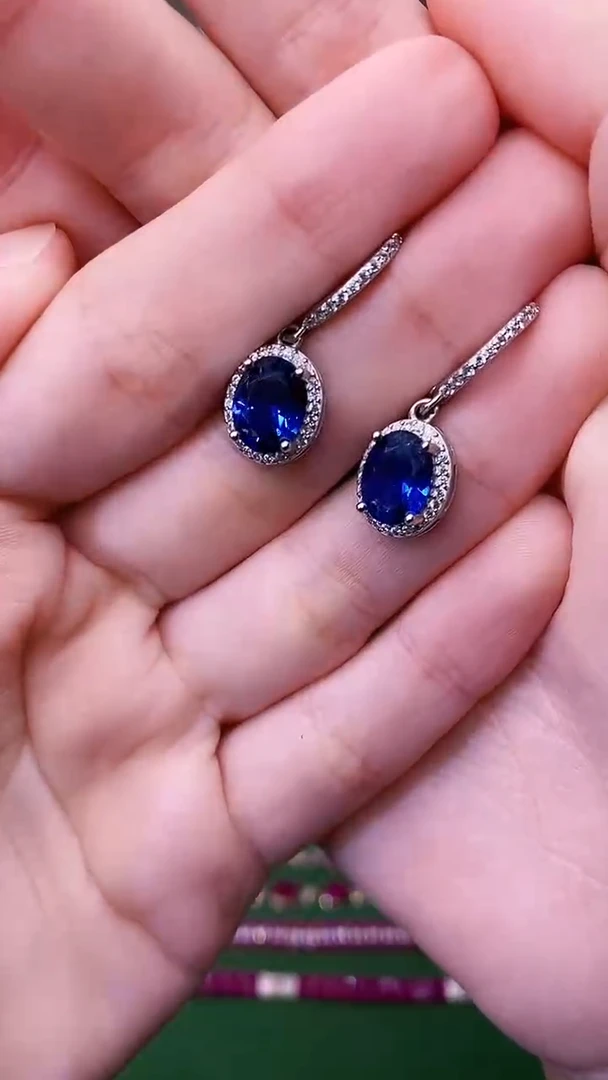 耳饰蓝宝石银S925镶嵌111