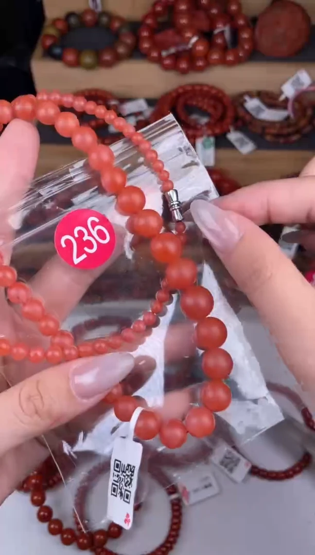 【闪购商品】南红玛瑙珠宝奇石未镶嵌236