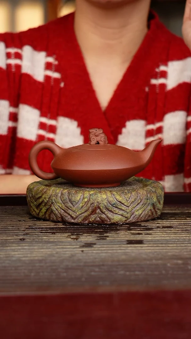 宜兴原矿紫砂壶茶壶宜兴原矿紫砂壶茶壶150C