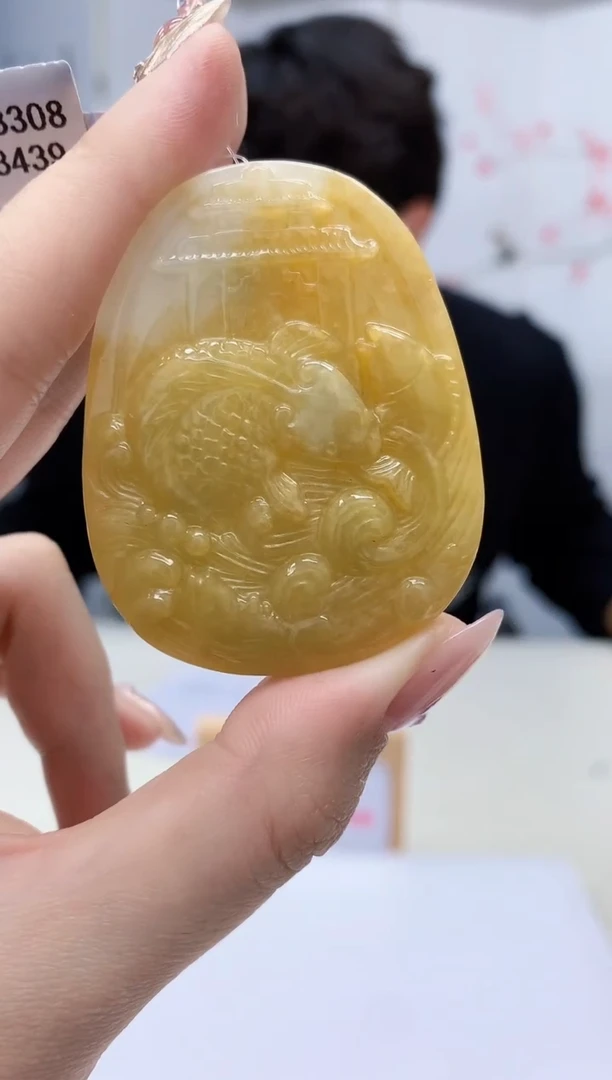 【闪购商品】定制翡翠未镶嵌5145jw-毛货挂件177